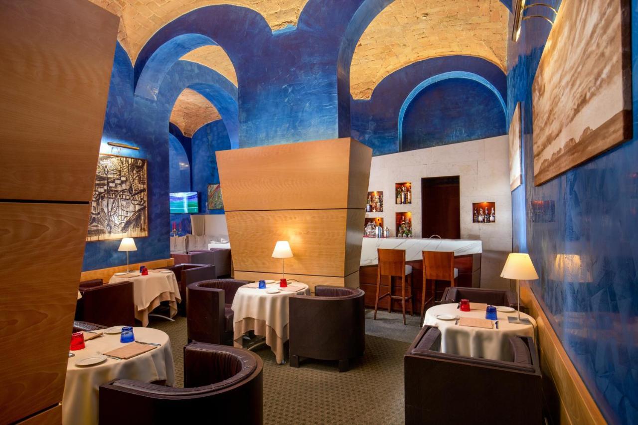 Una Hotels Empire Roma Екстериор снимка